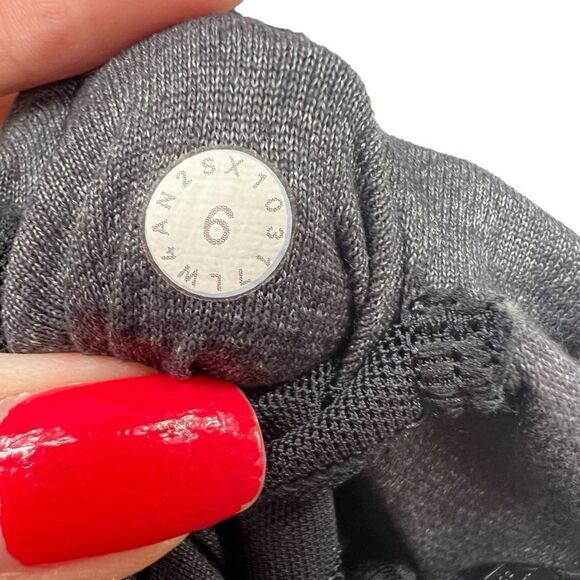 Lululemon Round Trip Jacket Full Zip Black Size 6 - Picture 8 of 8